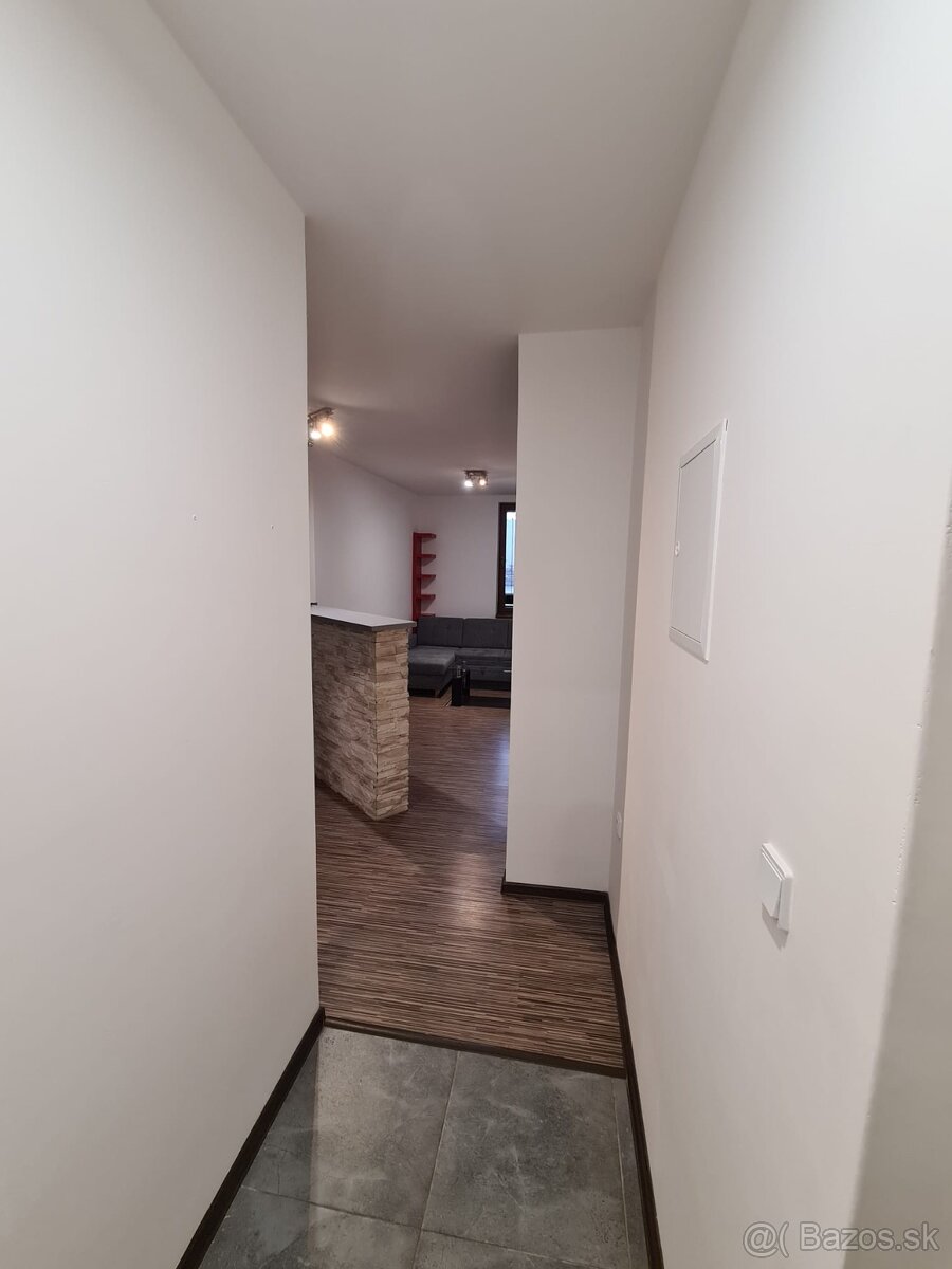 Na prenájom 1,5-izbový byt Banská Bystrica - 3