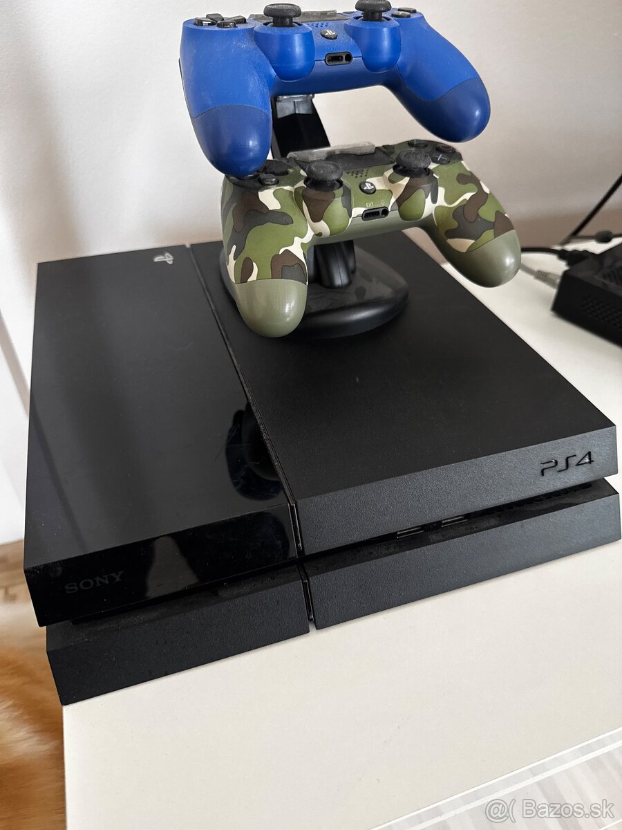 PS 4 + hry - 3