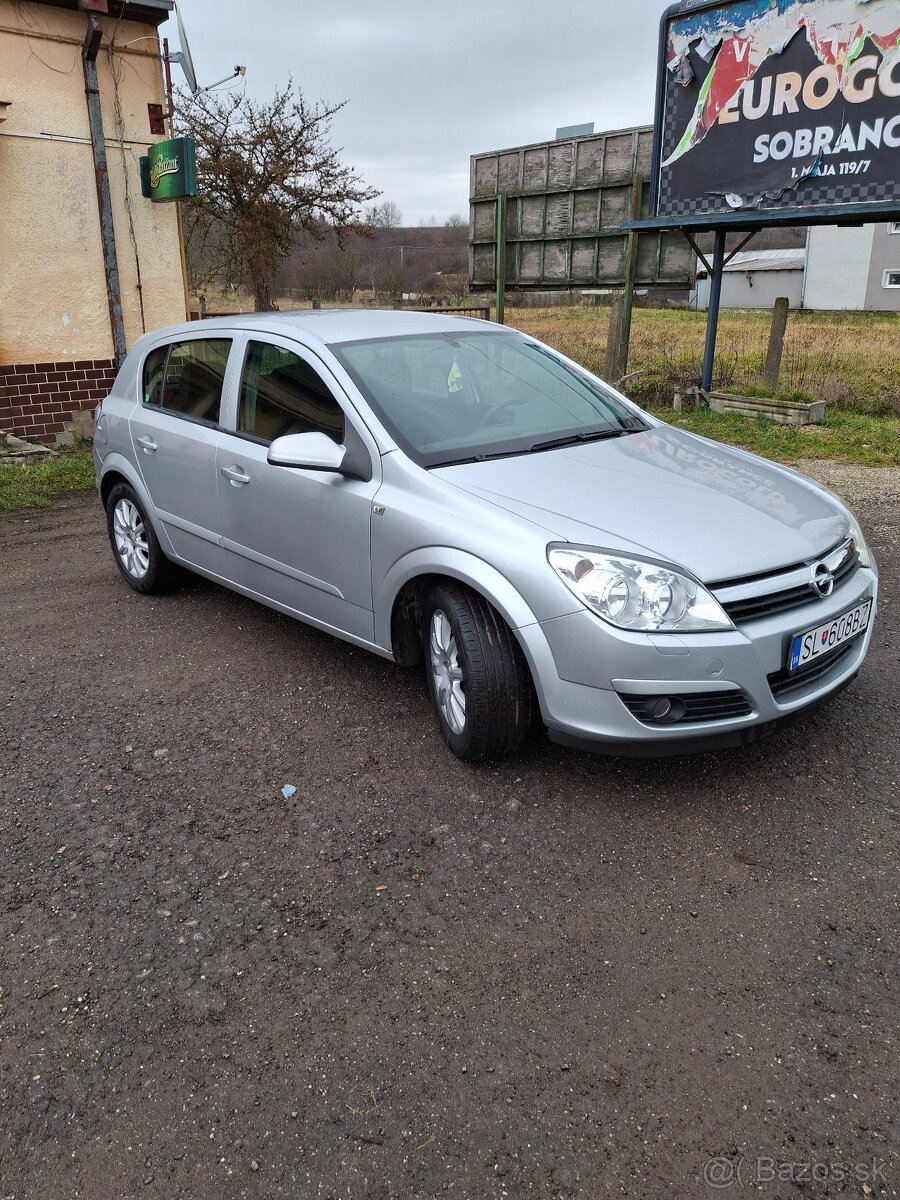 Predám opel astra automat - 3