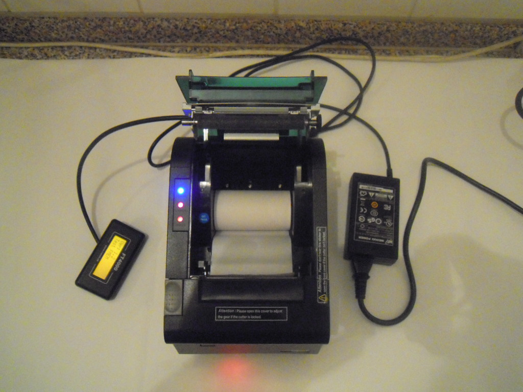 Fiškálna tlačiareň FT 4000 s displejom - 3