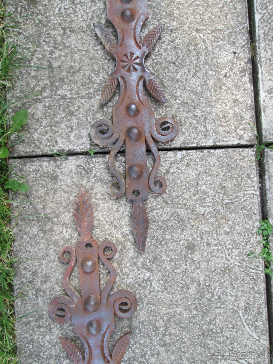 pánty na bránu - 3