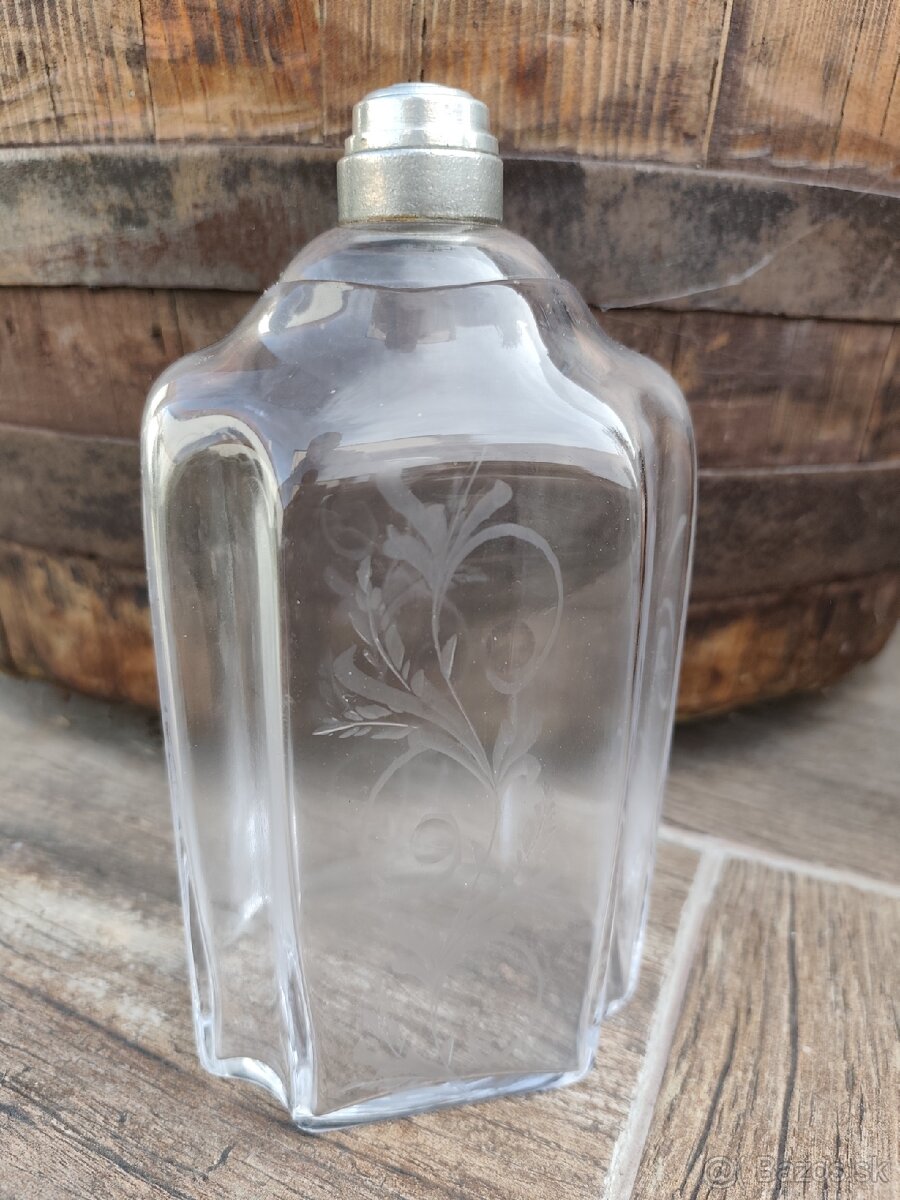 Stará fľaša s motívom - 3