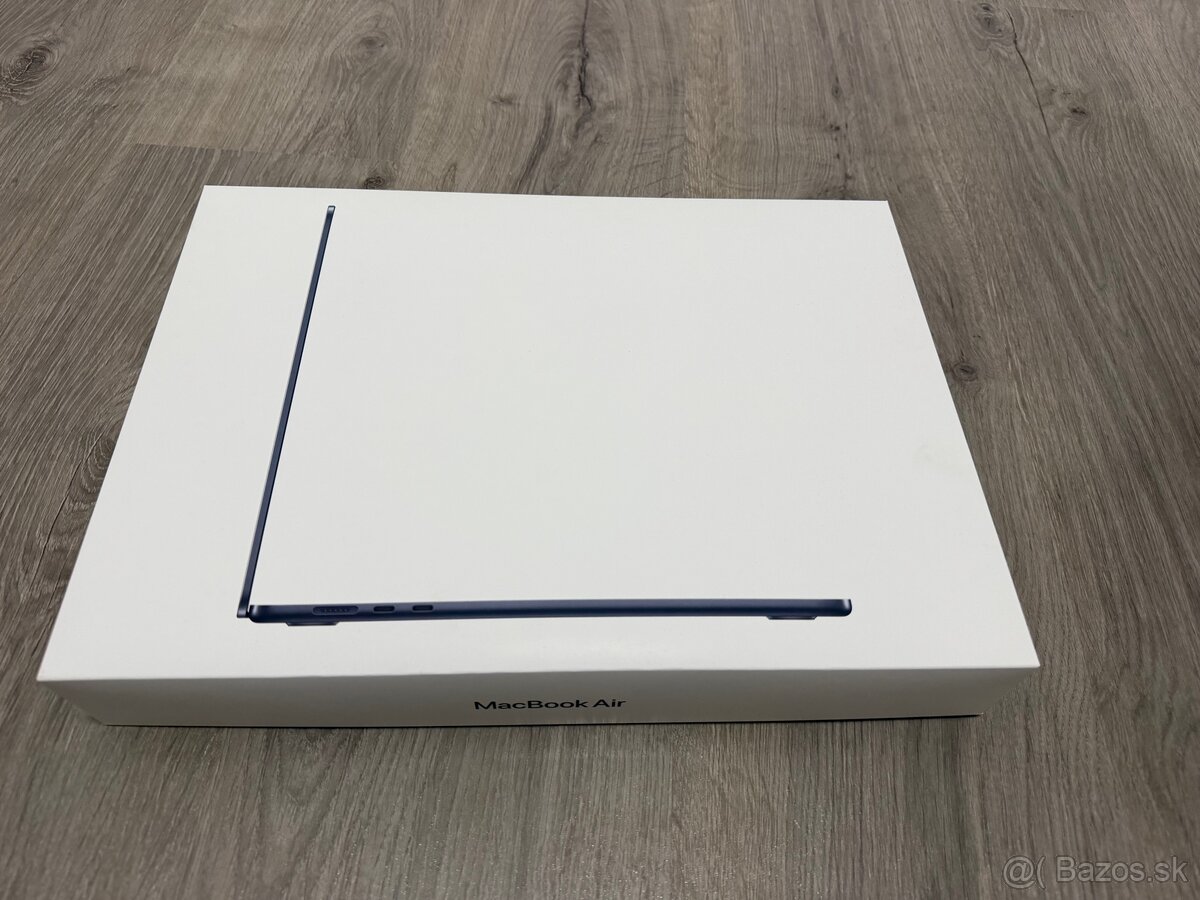 Apple MacBook Air 15” M5 / 16 GB / 512 GB - 3