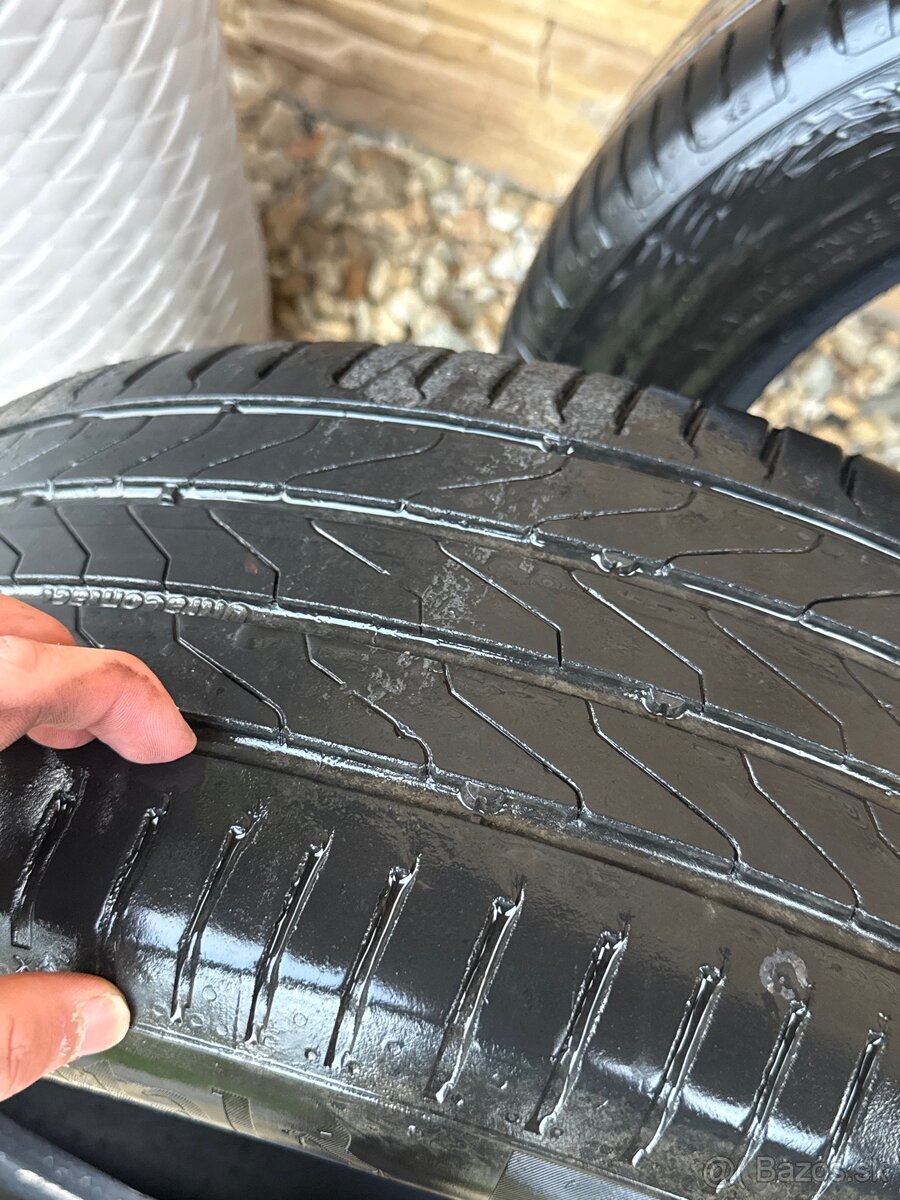 Predám pneumatiky Continental Ultracontact 205/55 r16 - 3