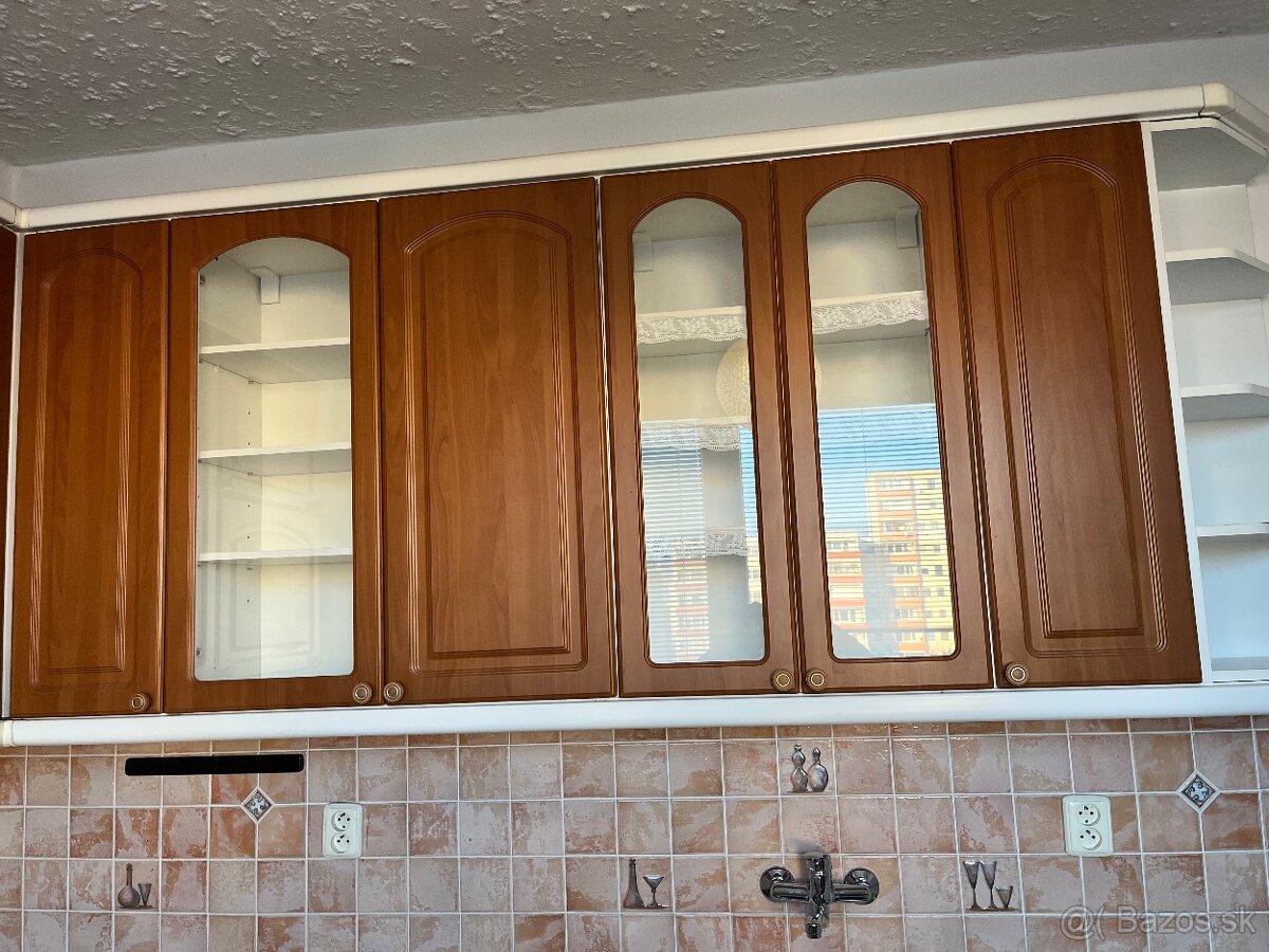 Kuchynská linka - 3