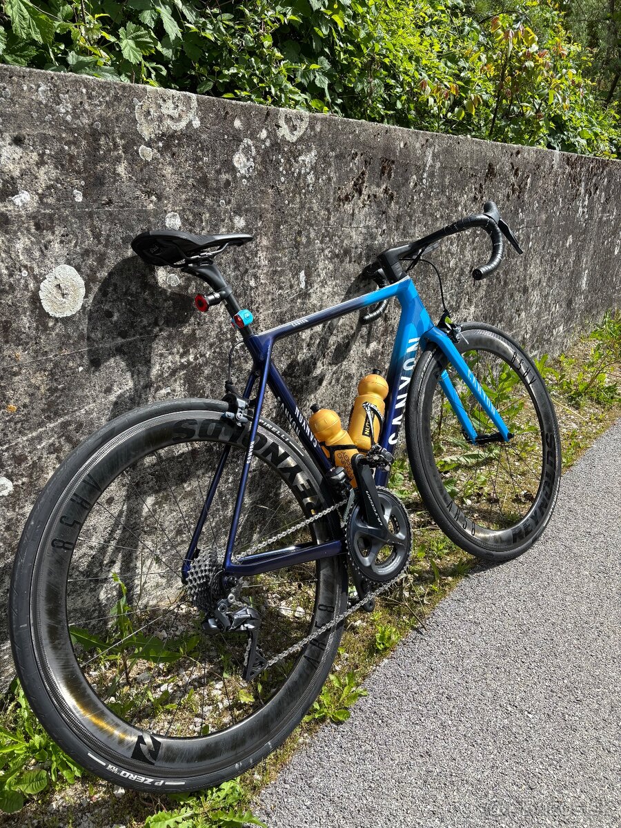 CANYON ULTIMATE CF SL - 3