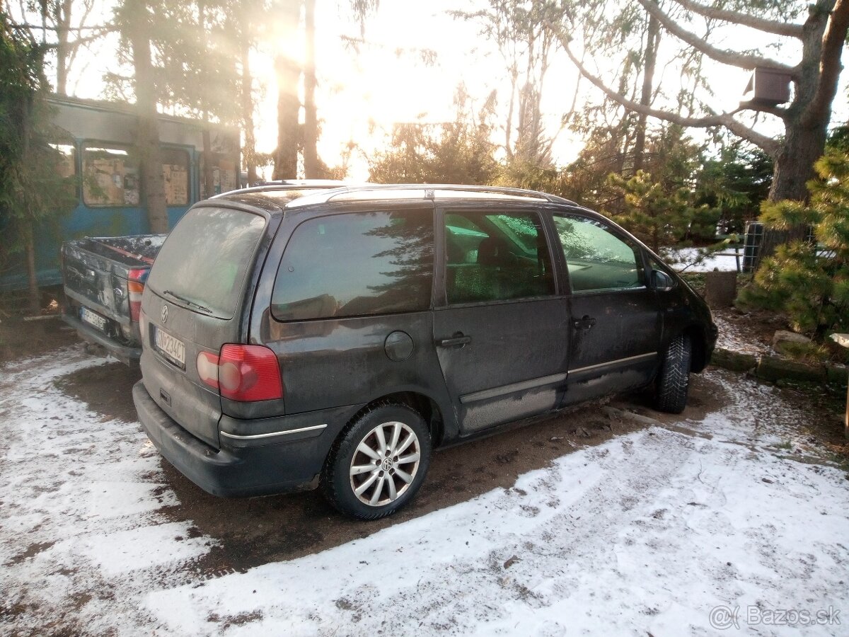 VW SHARAN 1.9 TDI 4x4 7MIEST - 3