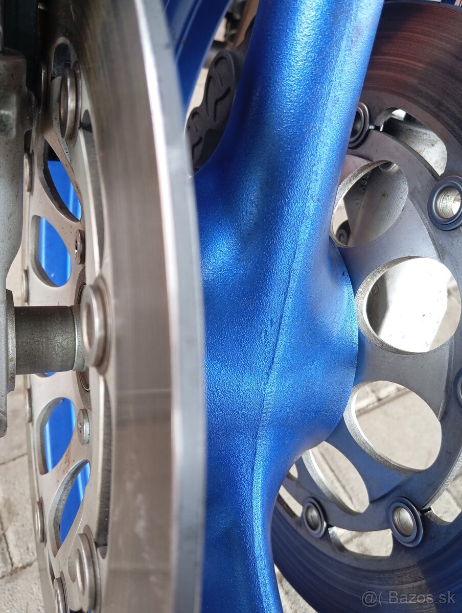 Suzuki GSX-R 1100 - 3