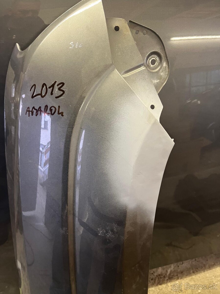 VW Amarok 2013 predná kapota pred blatník PP - 3
