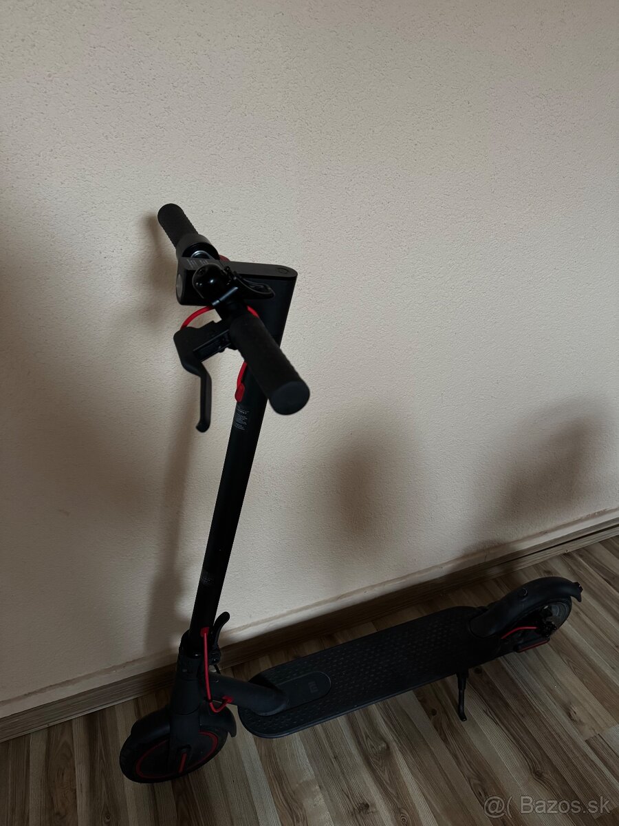 Xiaomi Mi Electric Scooter Pro 2 - 3