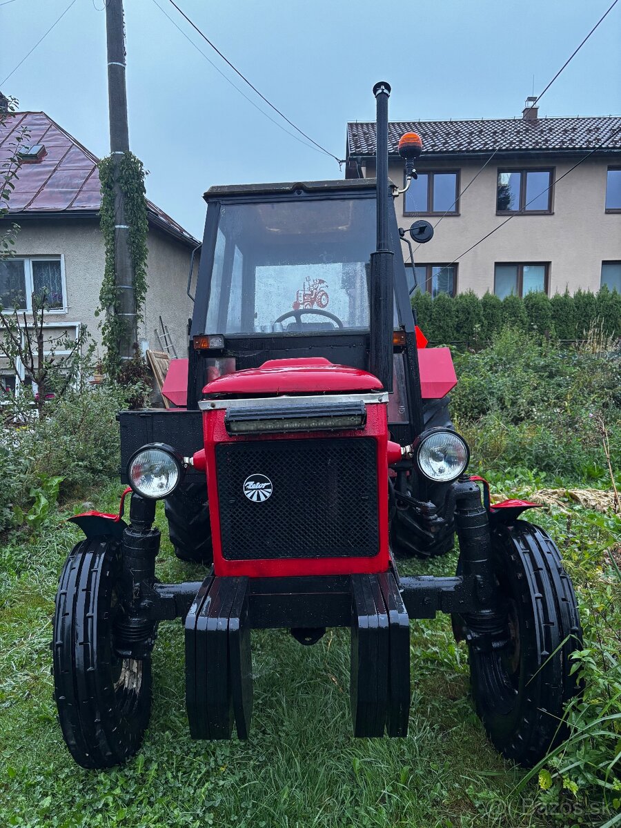 Vymenim traktor s príslušenstvom - 3