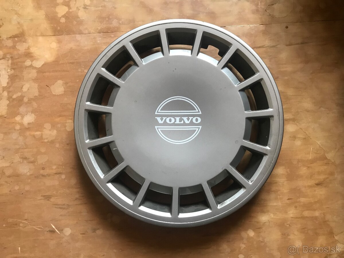 Predam puklice Volvo - 3