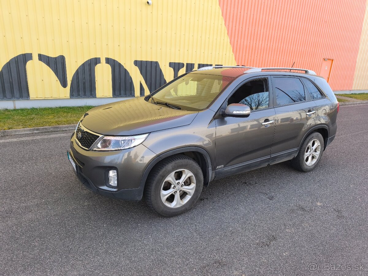 Kia Sorento 2.2 CRDI  4x4 automat 7 miestna verzia