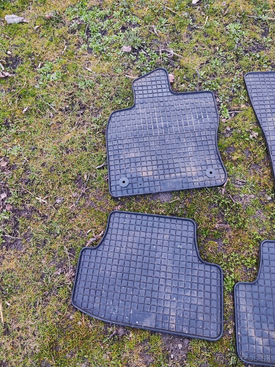 Gumené koberce Karoq 2017- - 3