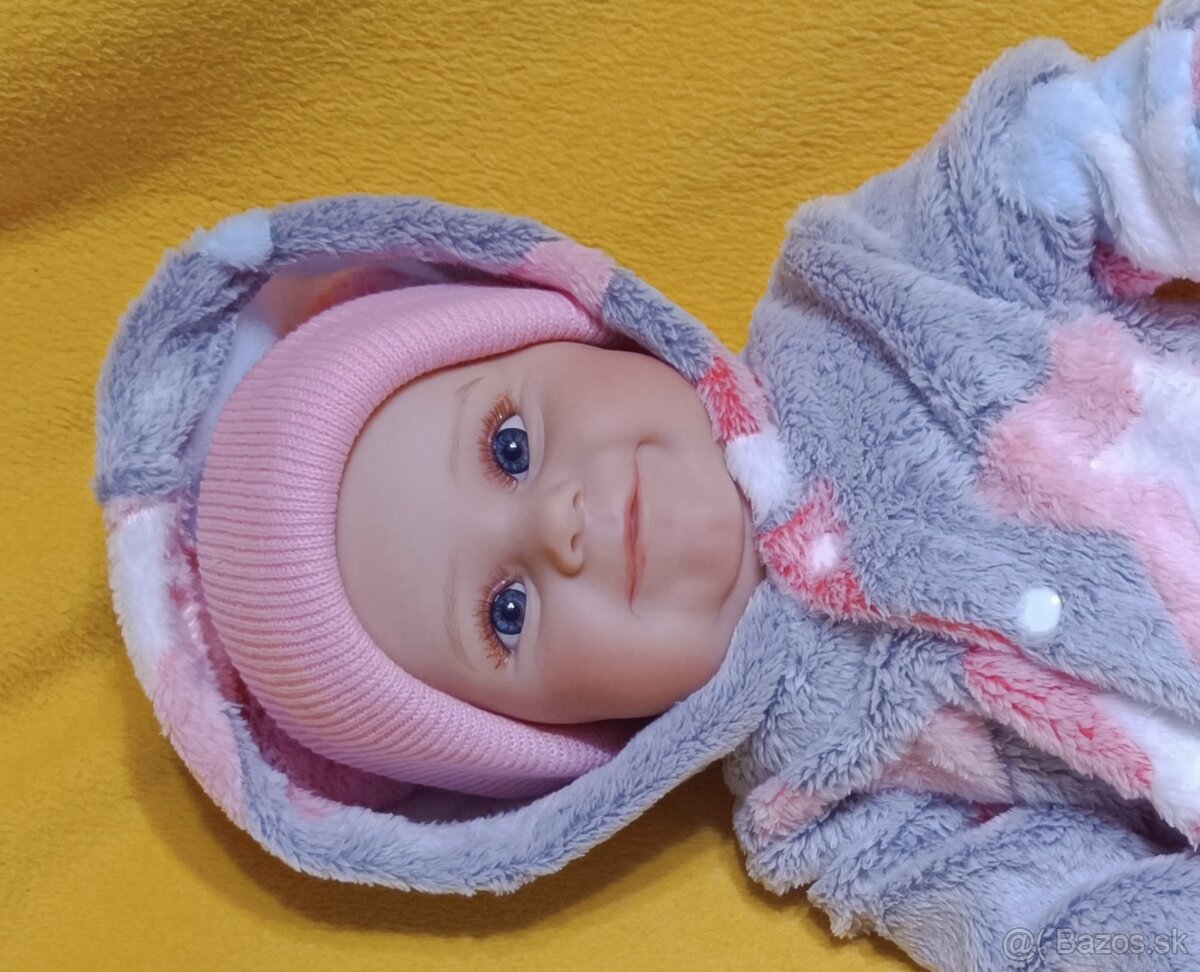 Realistická bábika Sonička - 3