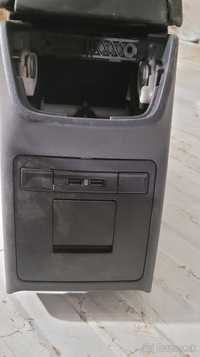 Laktova opierka Škoda Octavia III - 3