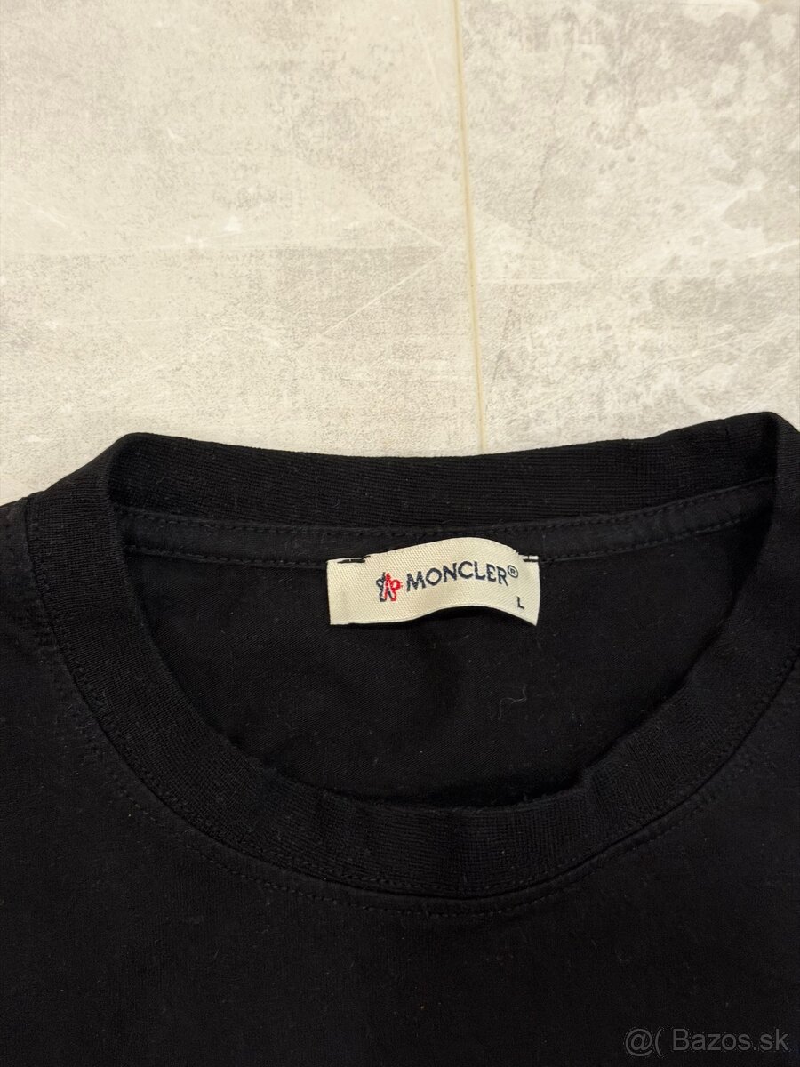MONCLER čierne tričko - 3