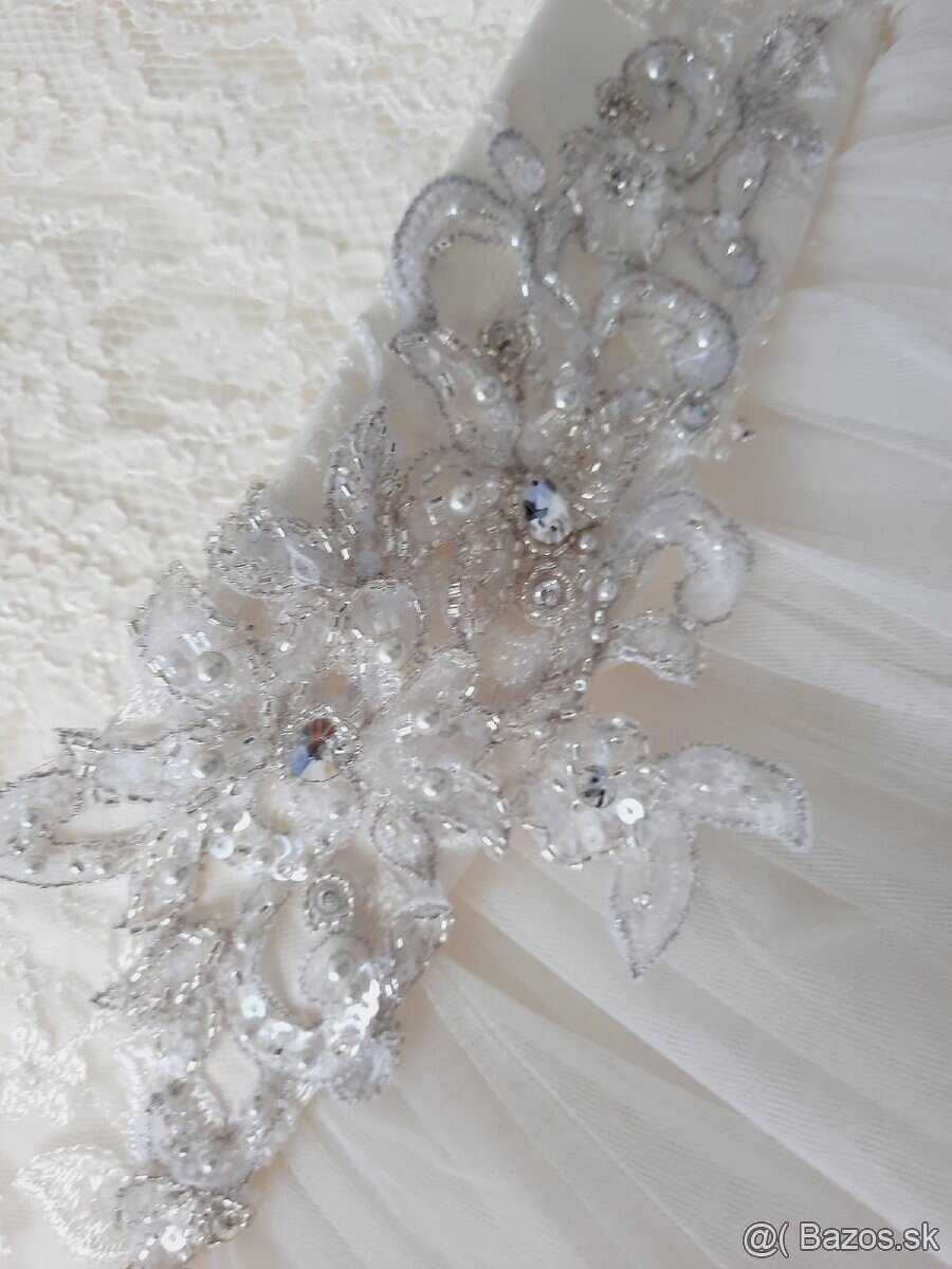 Dievčenské šaty veľ.140-146, kremove - 3