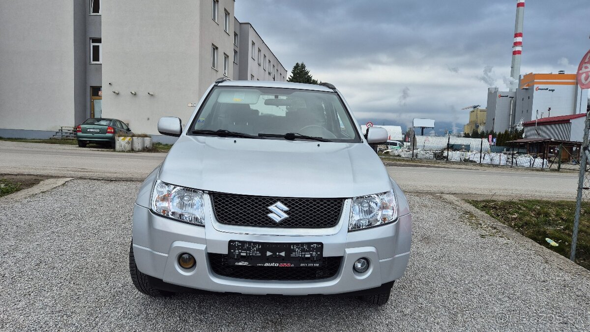 Suzuki Grand Vitara 1.9 DDiS JX - 3