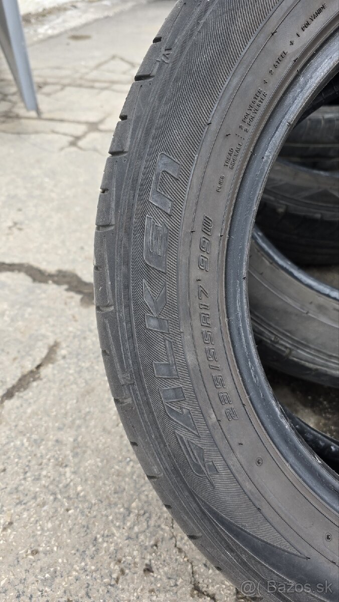 Predám letné pneumatiky 235/55 17 99W - 3