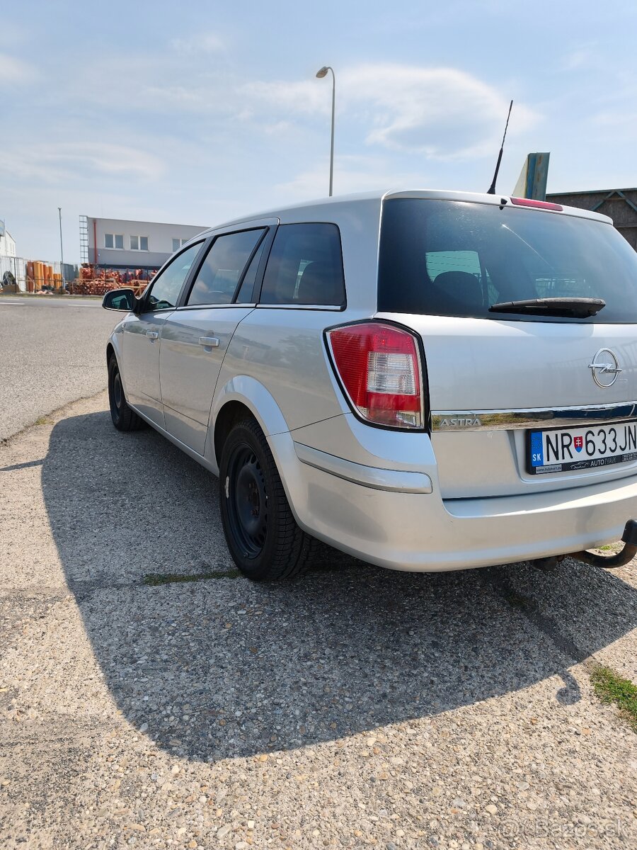 Opel Astra H 1.9CDTI 74kw - 3
