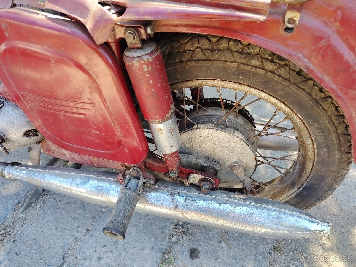 Predám Jawa 250 - 3