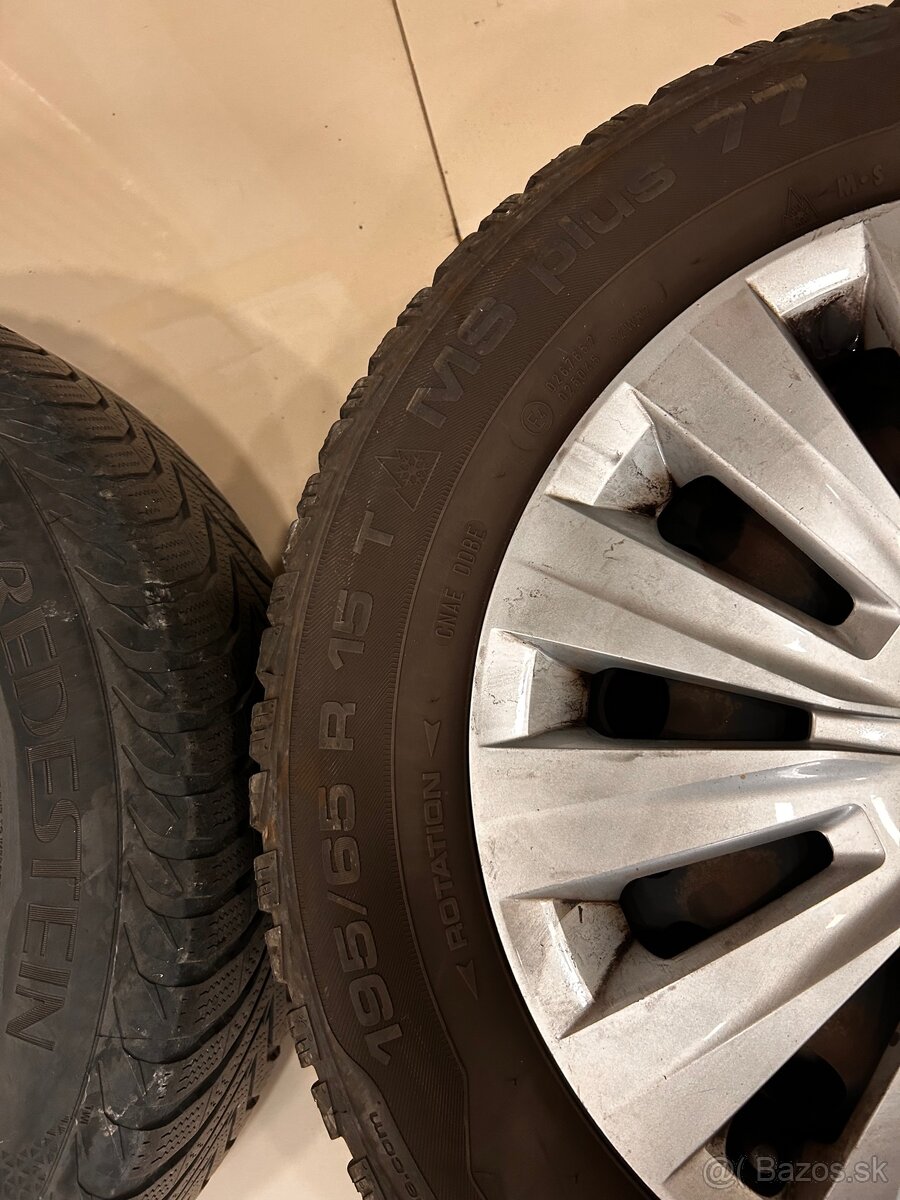 Disky z golfa 195/65 R15 T zimné gumy - 3