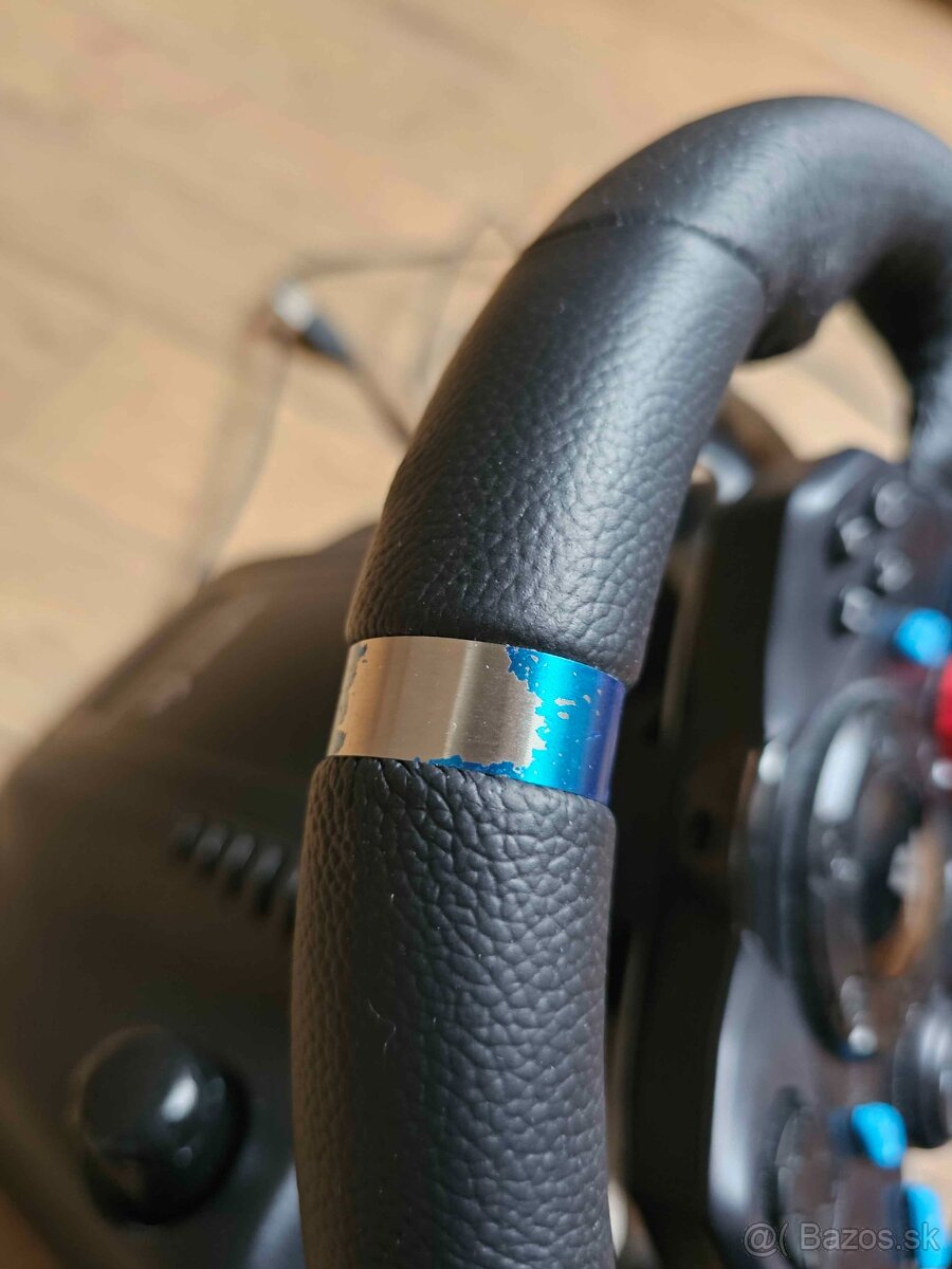 Logitech G29 Driving Force sada - 3