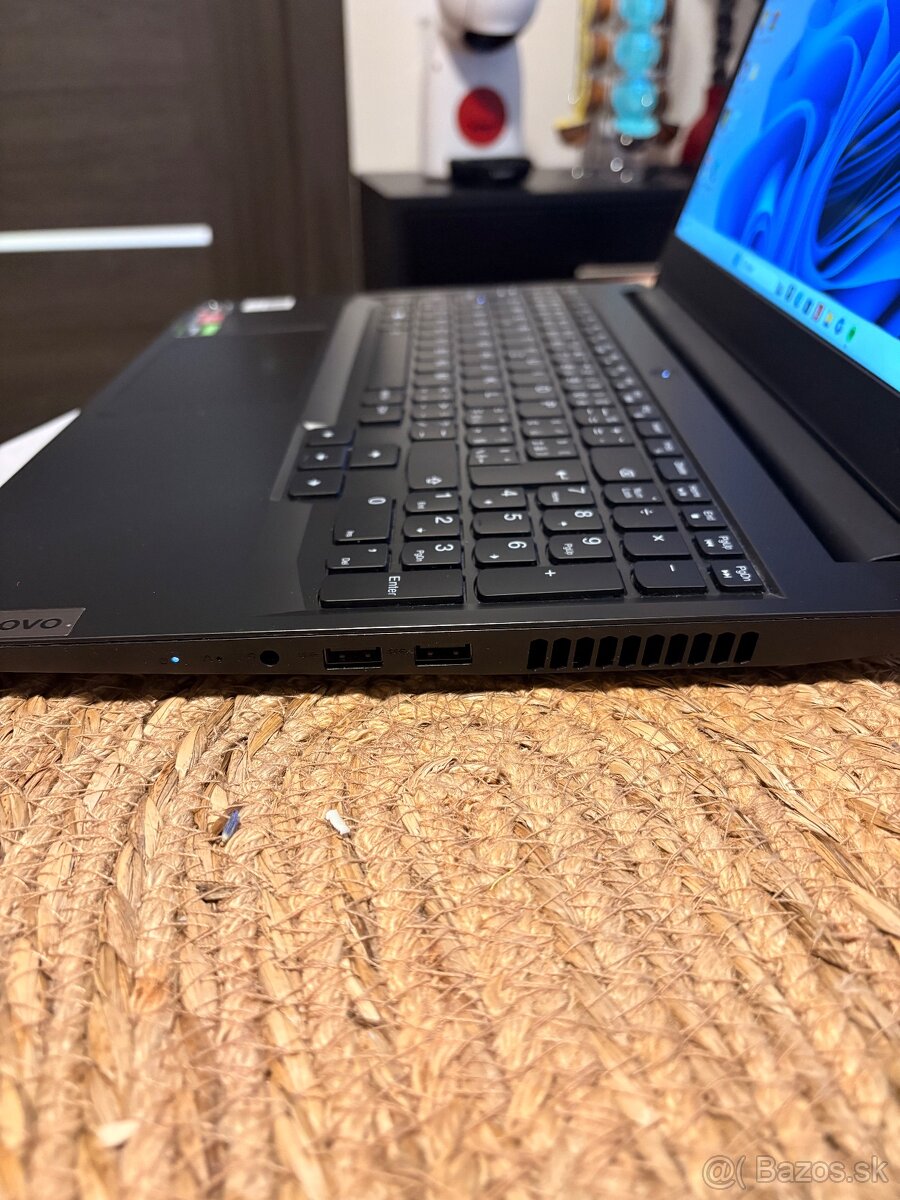 Lenovo ideapad gaming 3 - 3