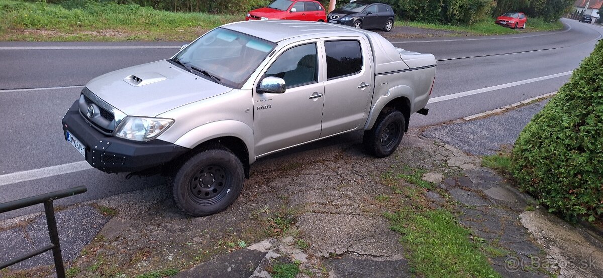 TOYOTA HILUX 3,0 D-4D , PREDAJ / VYMENA - 3