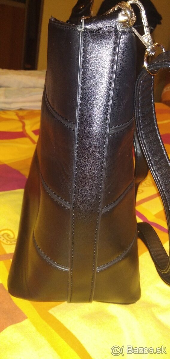 Cierna kabelka 37x27x10 cm - 3