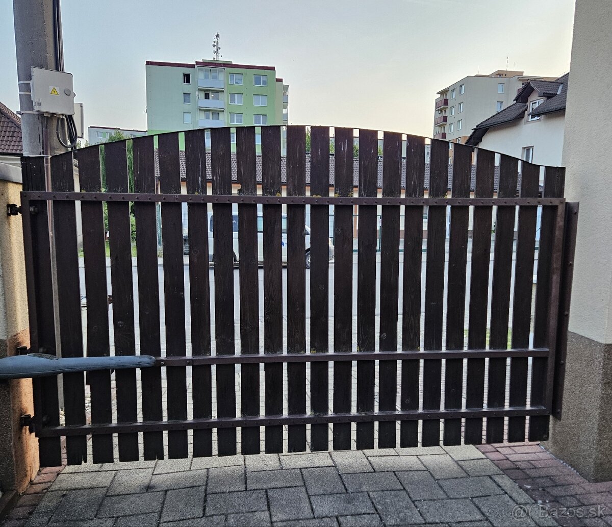 Brány - 3