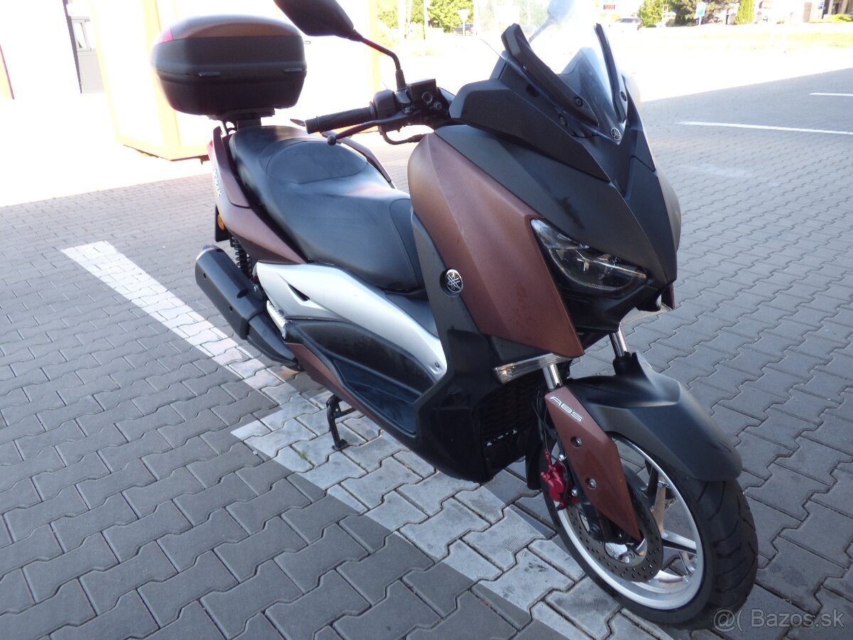 PREDAM YAMAHA X MAX 300 - 3