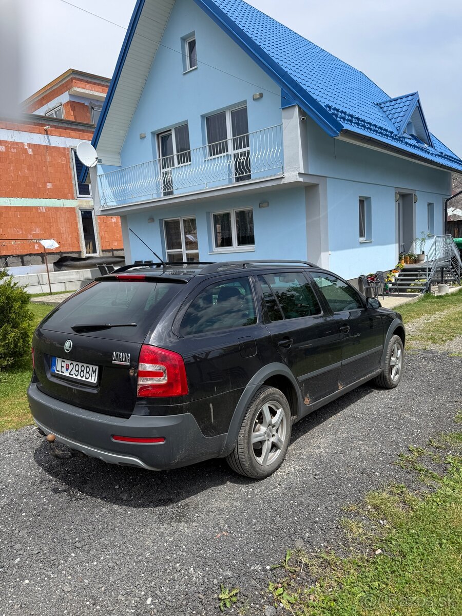 Škoda Octavia Scout - 3
