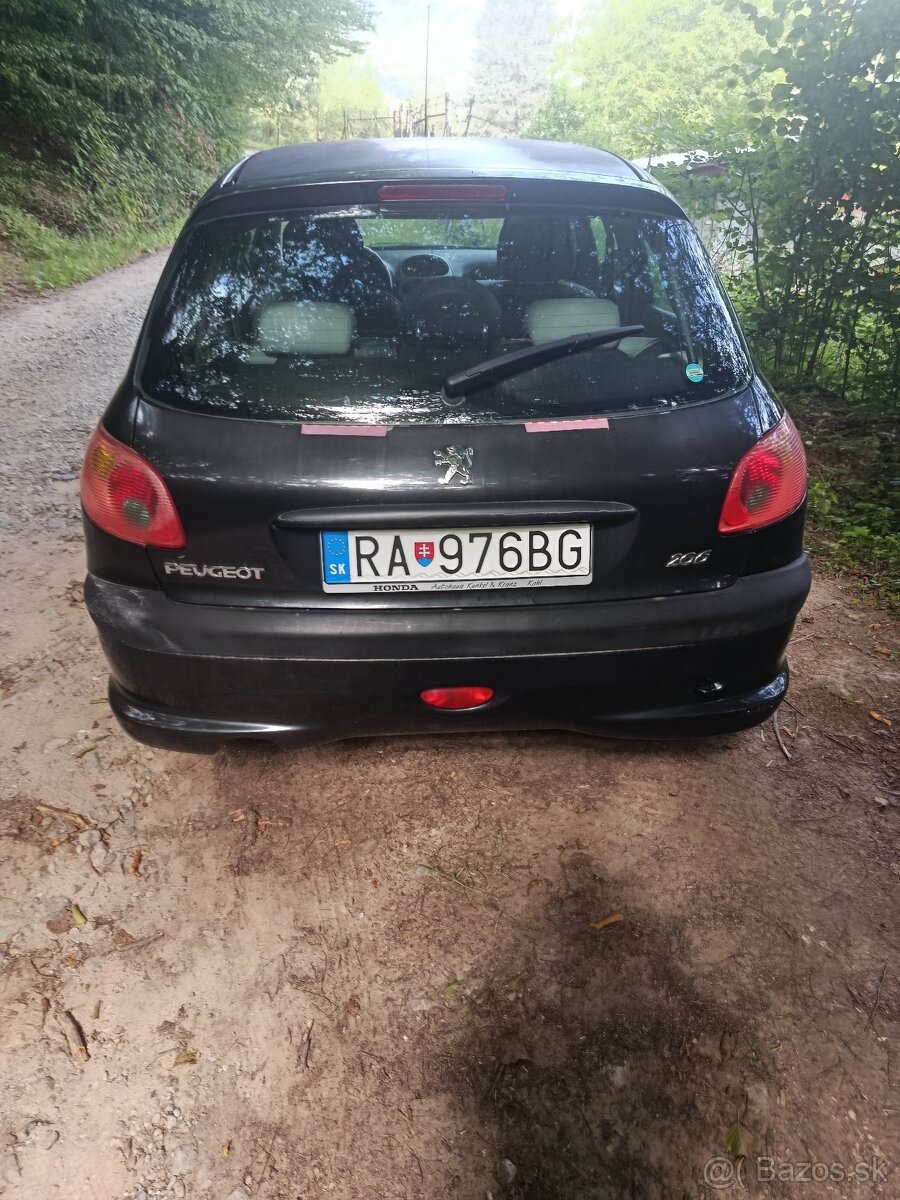Peugeot 206, 1,4 benzín - 3