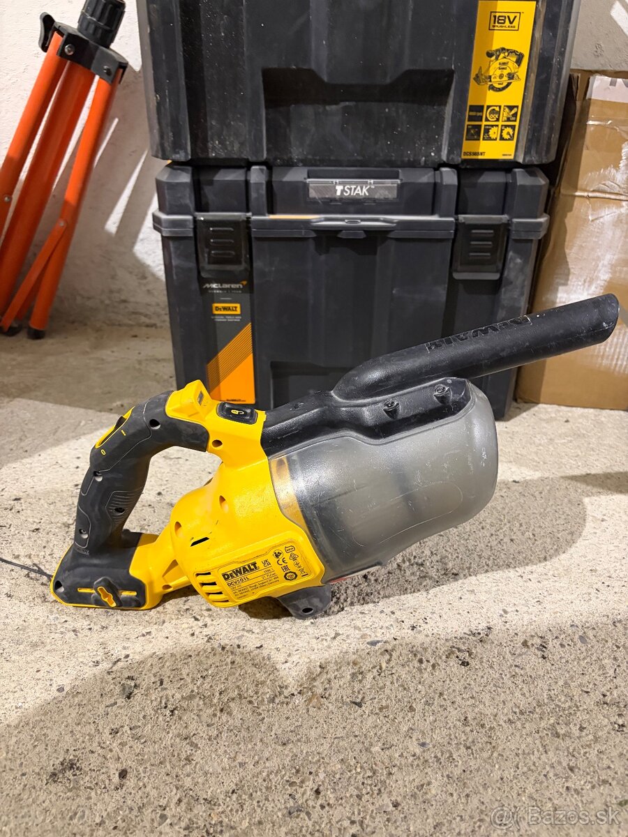 Dewalt DCV501L aku vysávač - 3