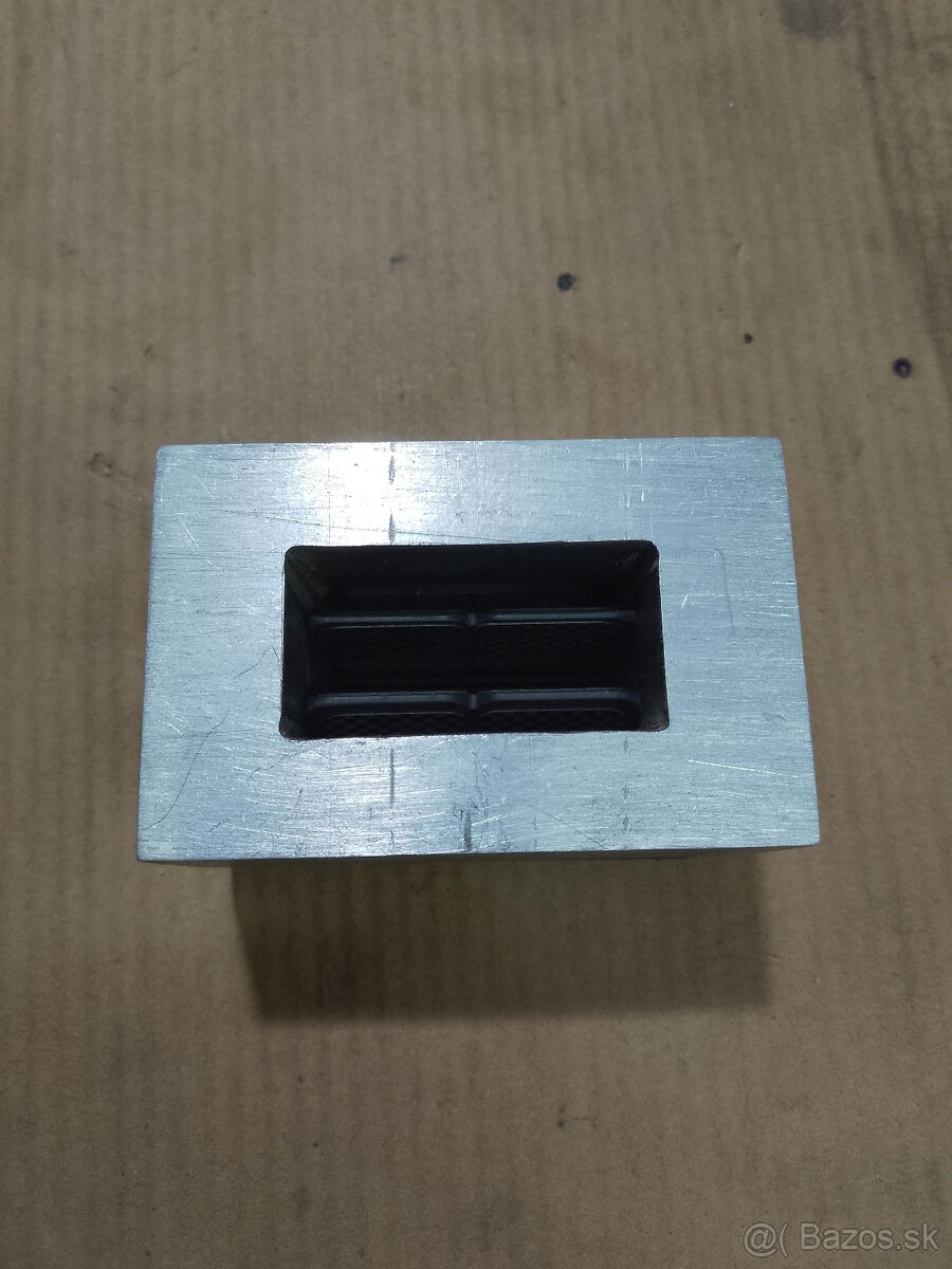 Klapky VForce AM6 - 3