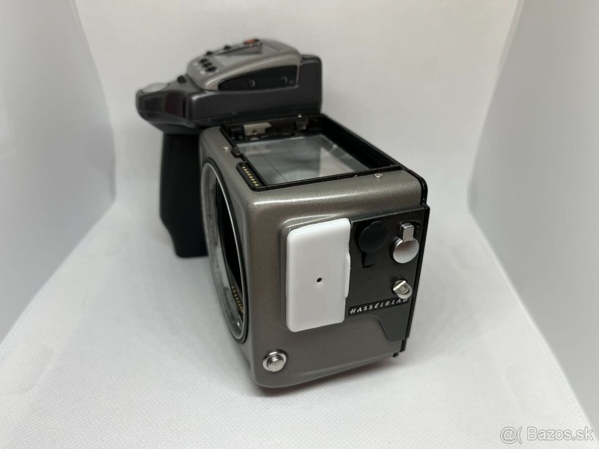 Hasselblad H1 - telo - shutter count 124375 - 3