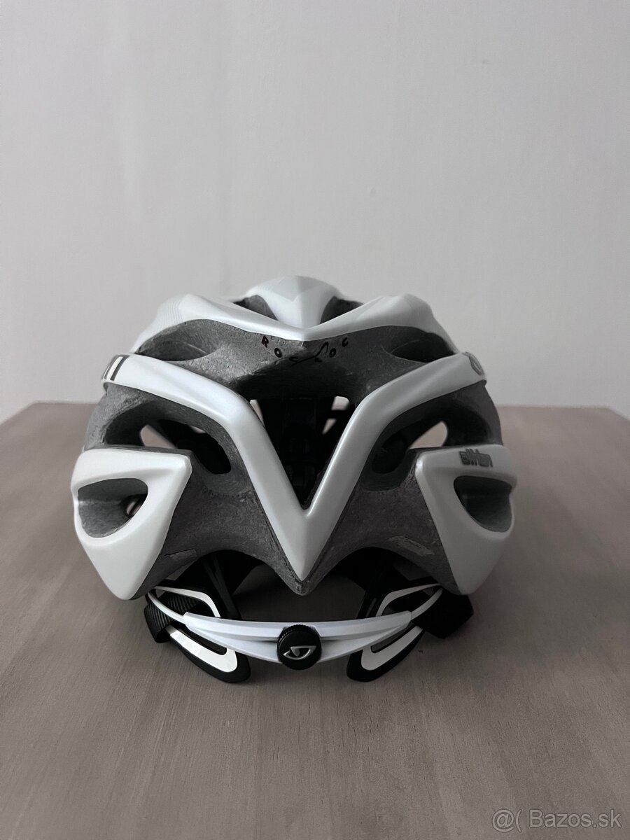 Giro Athlon prilba - 3