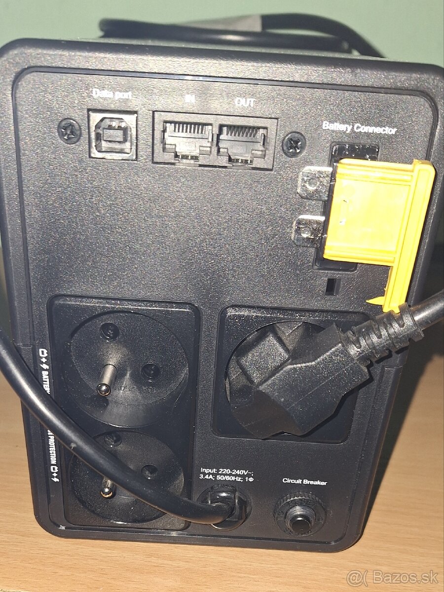 Zalohovy zdron APC 950. - 3