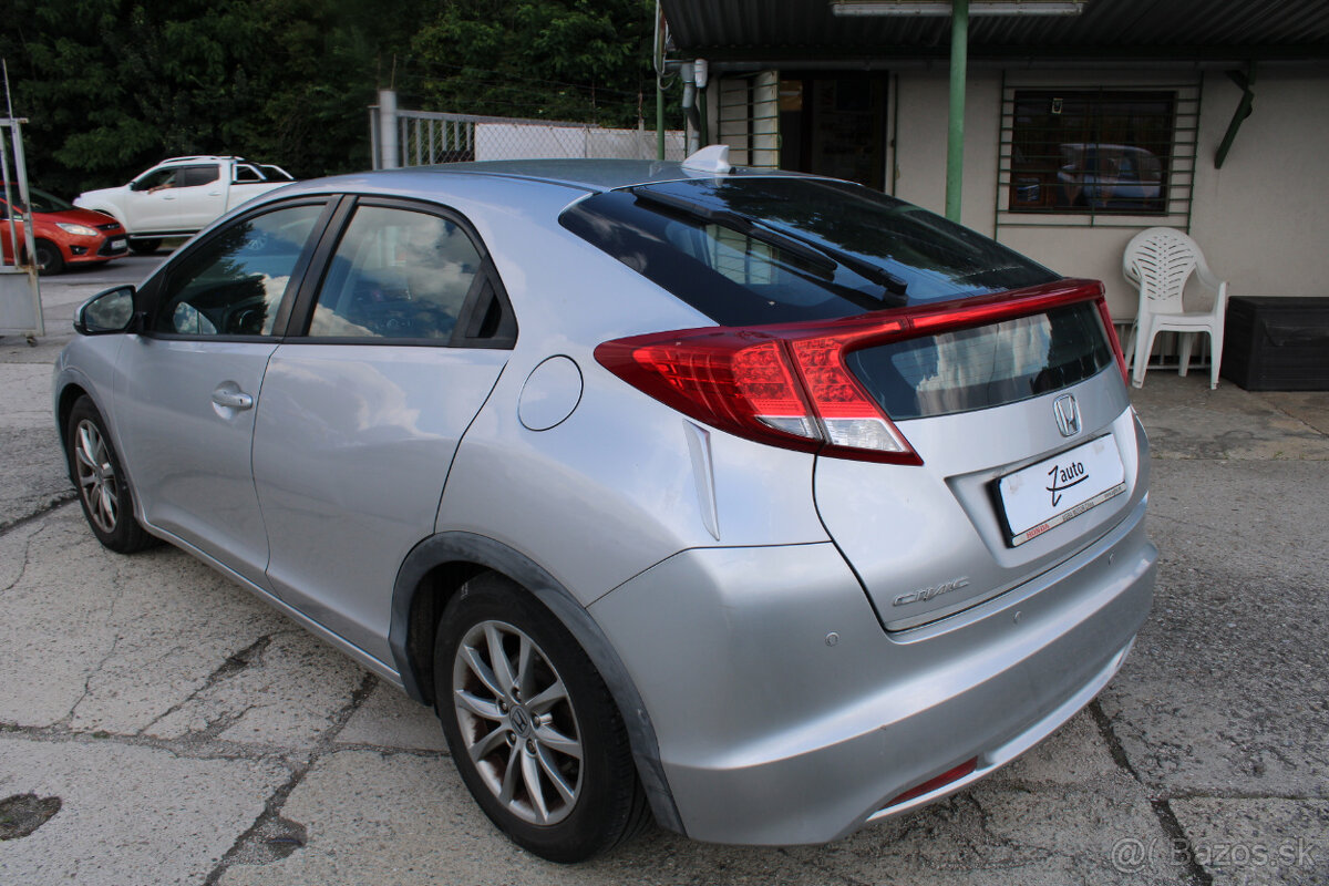 Honda Civic 1.4 i-VTEC Comfort - 3