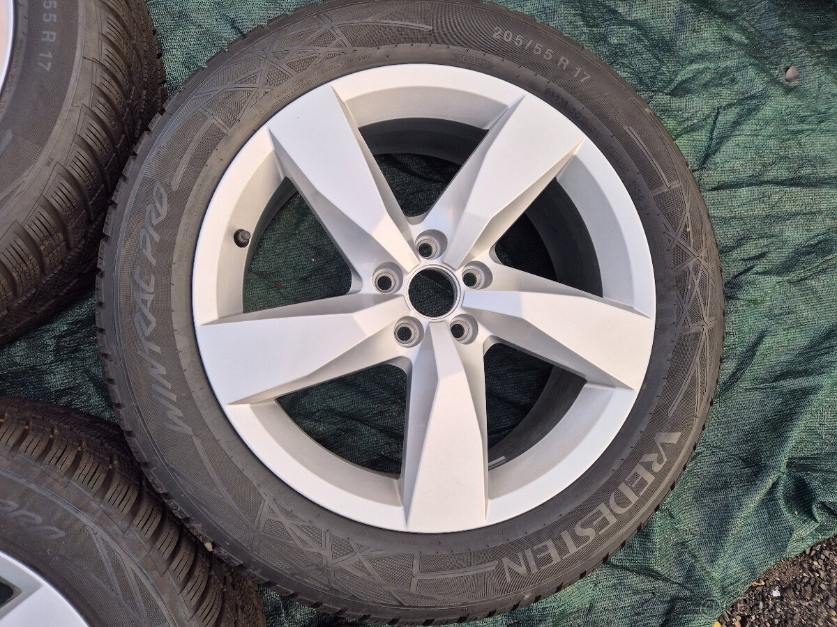 Nová zimní kola Volkswagen r17 Tcross 5x100 - 3