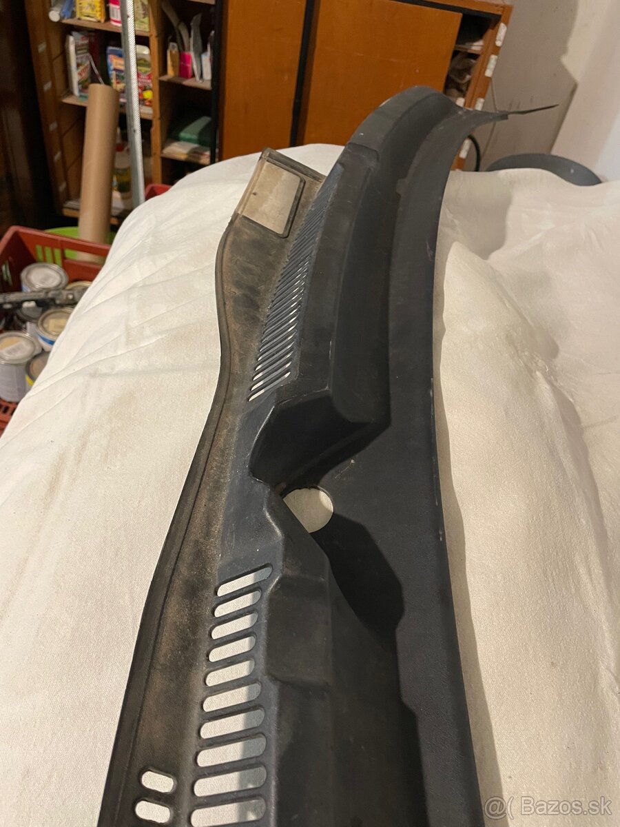 Golf 4 torpédo/ kryt pod stierače - 3