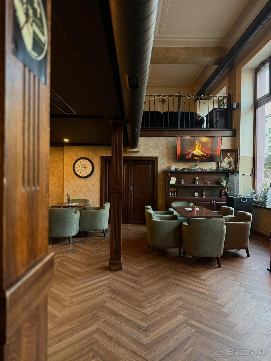 Cafe & Bar v centre Ružomberka - odstúpenie prevádzky - 3