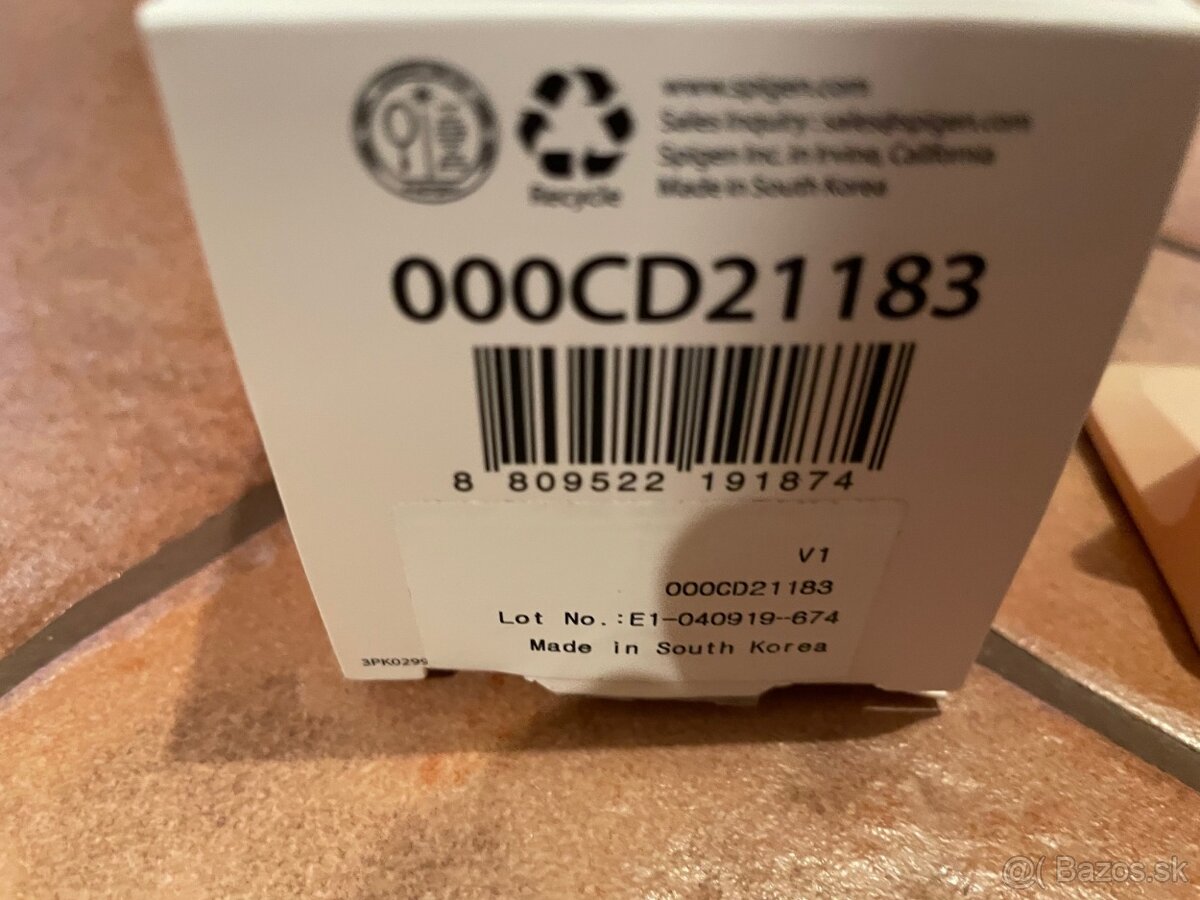 Spigen S350 stojan na apple hodinky - 3