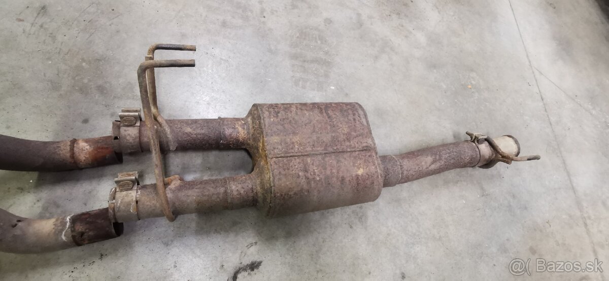 Dodge RAM 1500 5.7 vyfuk - 3