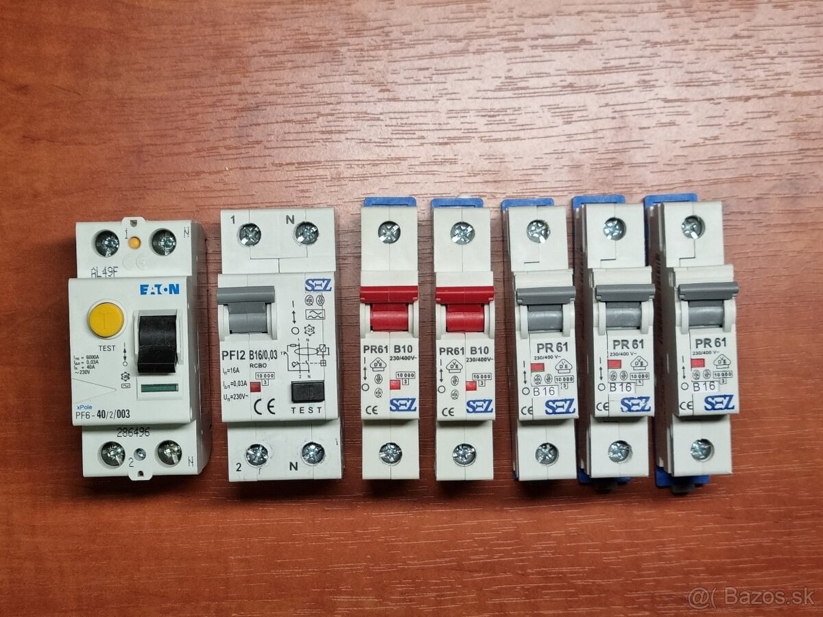 Predám rozvádzač, prúdové chrániče a ističe - 3