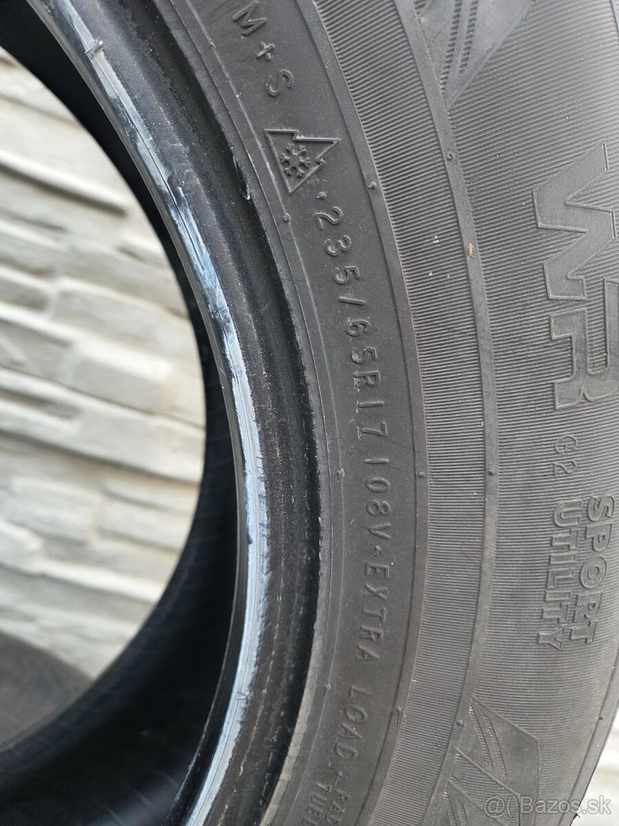 Nokian 235/65R17 108V - 3