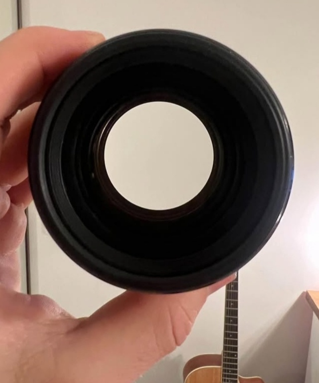 Canon EF 85mm f/1.8 - 3