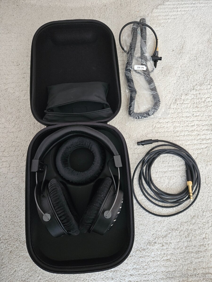 Beyerdynamic DT 1990 PRO - 3